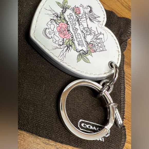 COACH ~ TATTOO HEART FRAME KEYCHAIN/FOB - Picture 2 of 8